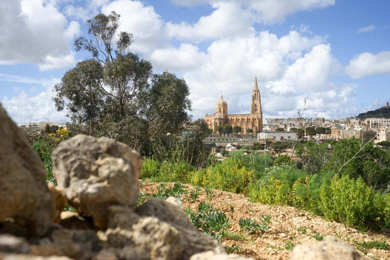 Gee9Teen At Fort Chambray Mgarr Exterior photo